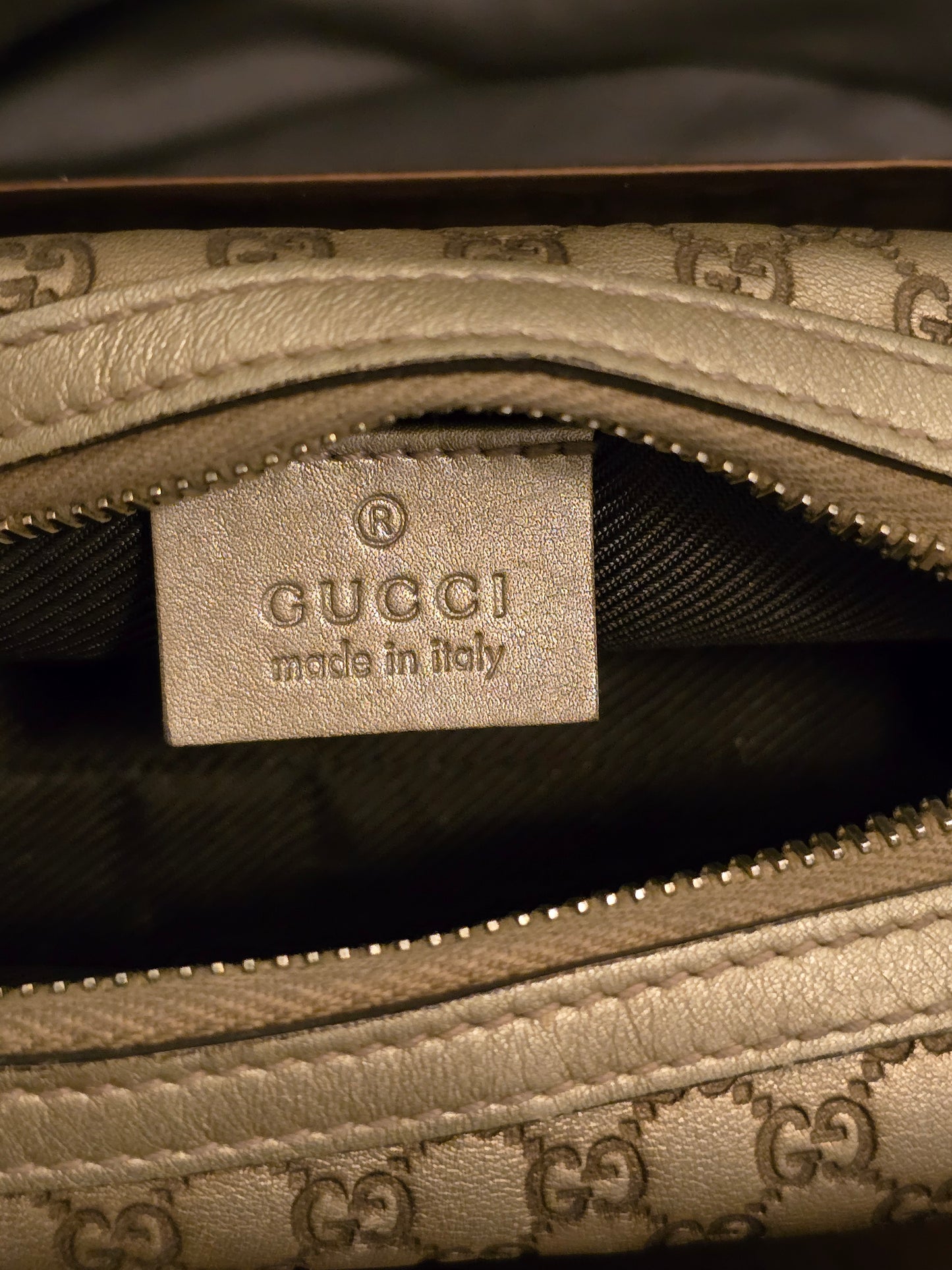 GUCCI MICRO GG POUCH Preloved <3