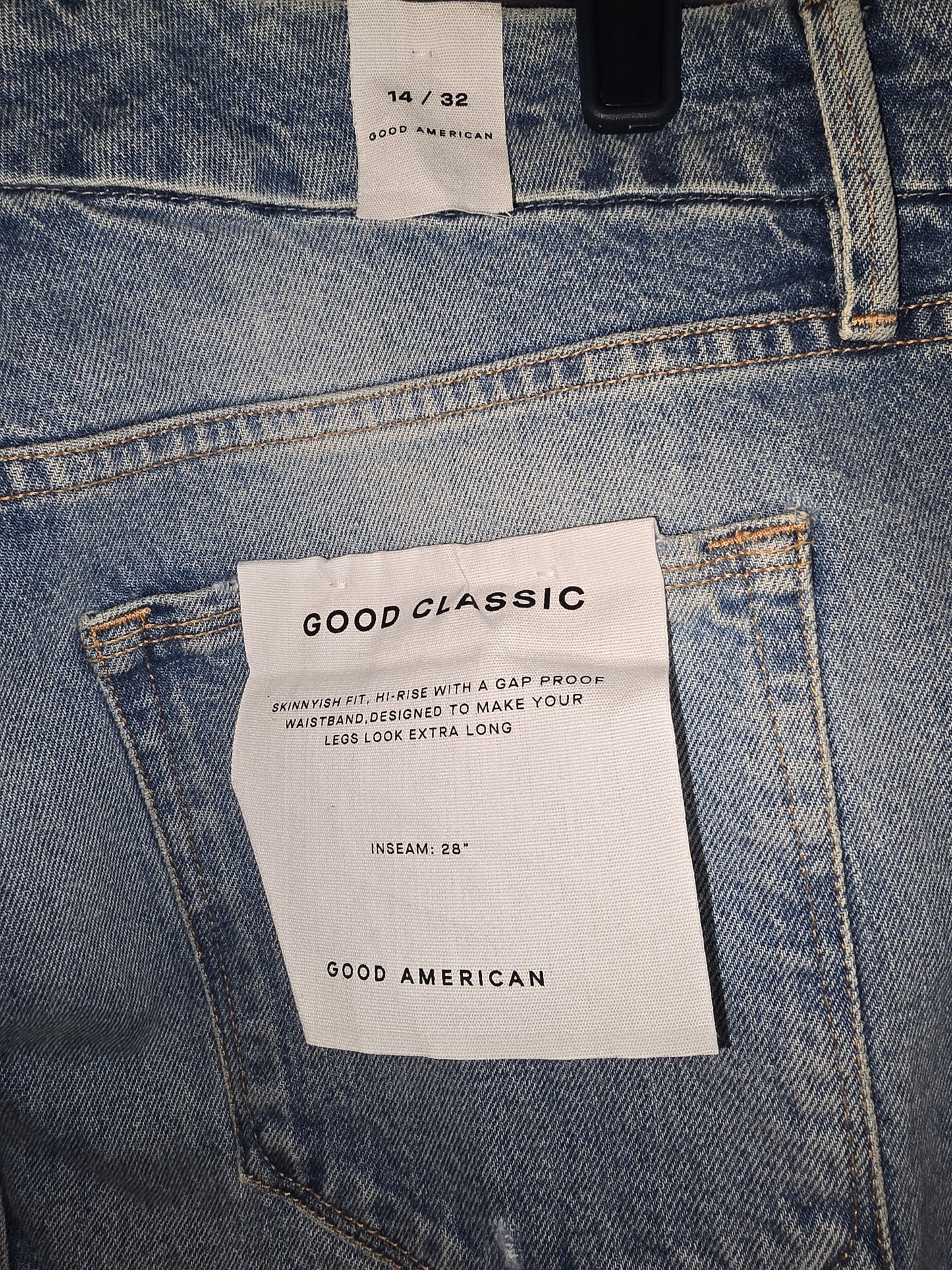 GOOD AMERICAN GOOD CLASSIS CURVY DISTRESSED HIGH WAIST