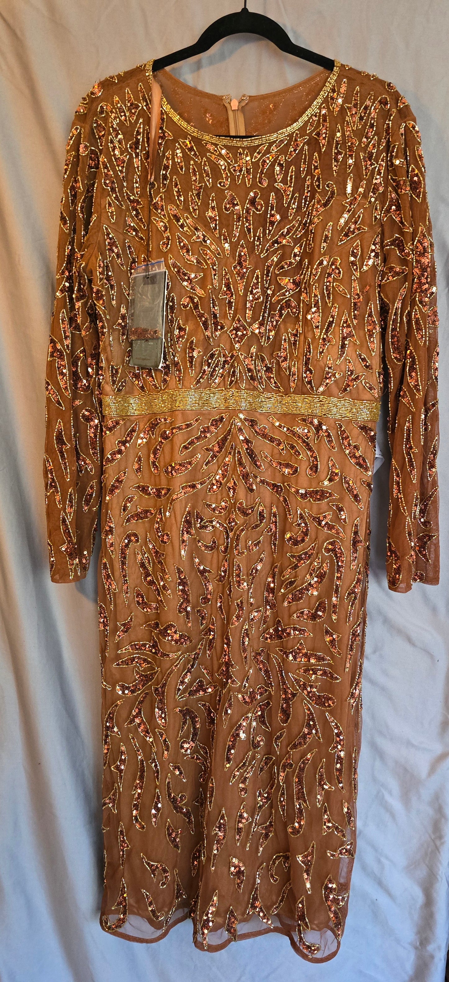 EMBELLISHED ILLUSION COOPER MID LENGTH