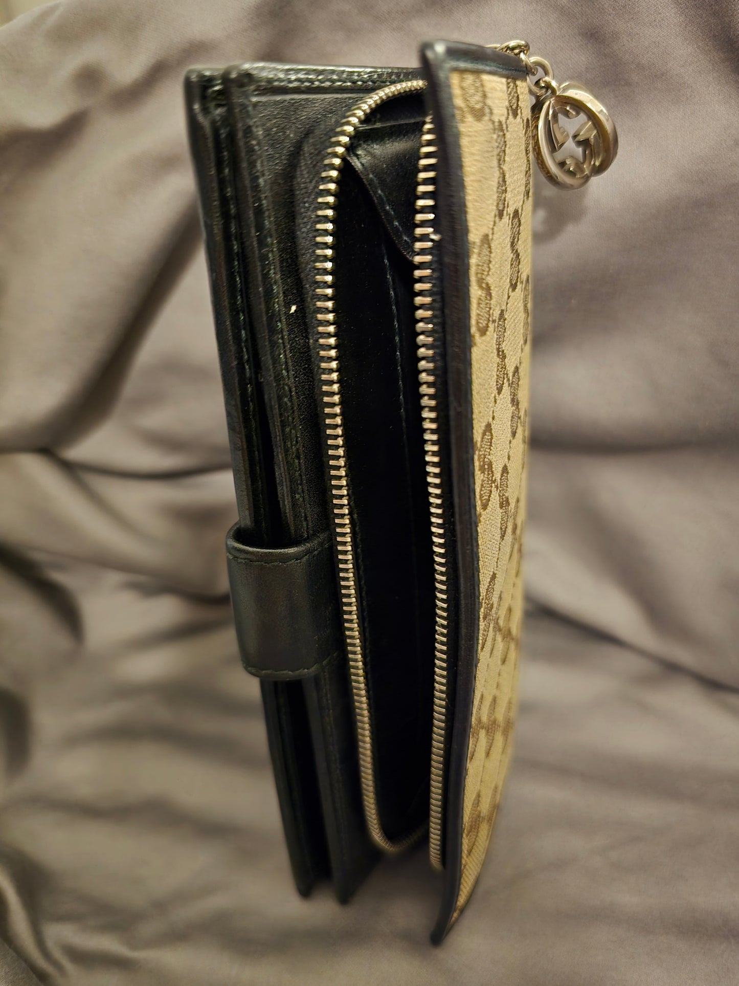 GUCCI GG CANVAS AND LEATHER CONTINENTAL WALLET Preloved <3
