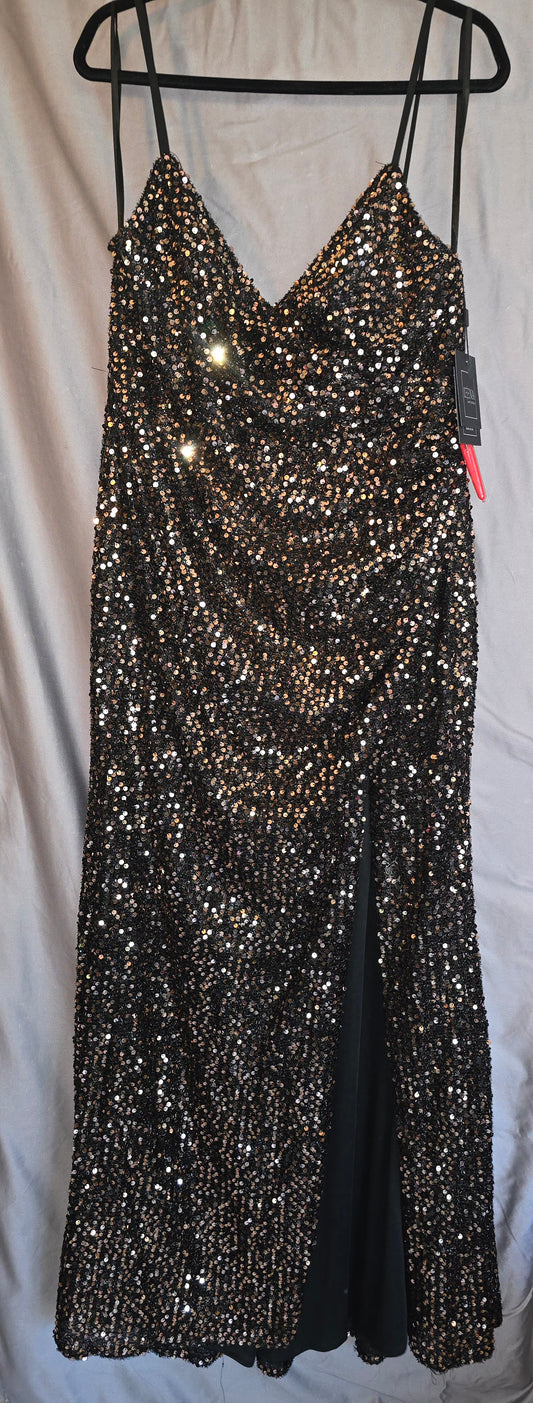 SEQUINED GATHER WAIST GOWN